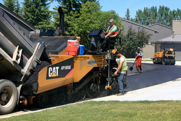 Best Driveway Pavers Contractor  in Marysville, KS